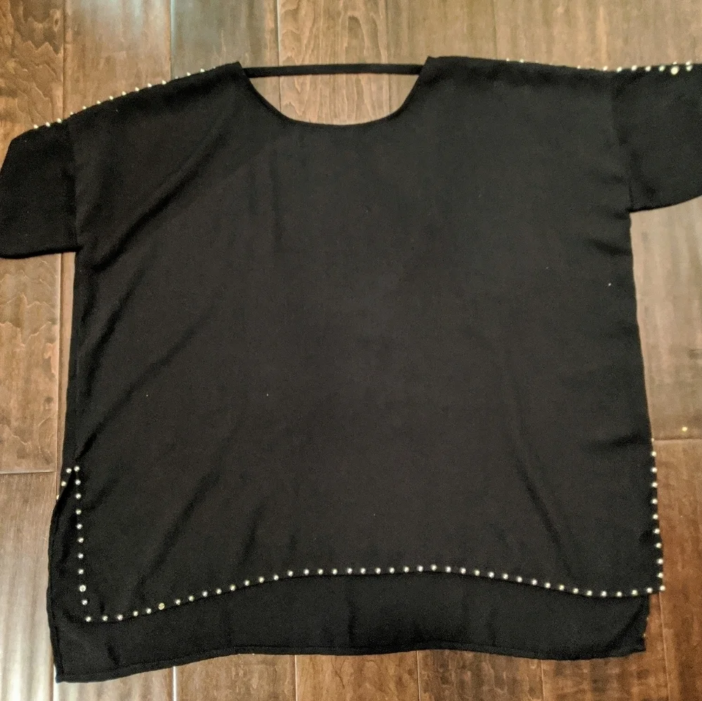 Black Studded Cutout Blouse - Picture 4 of 7